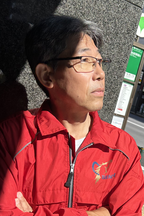プロフィール
